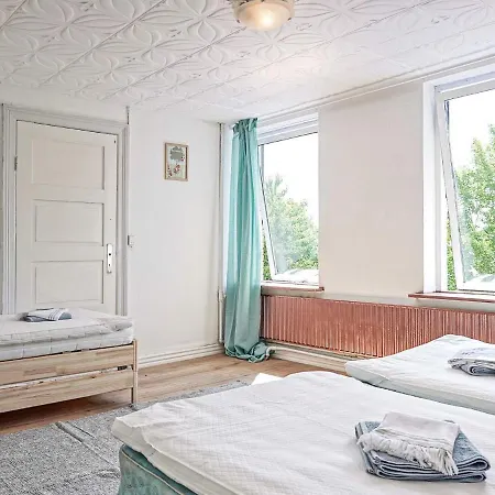 Aakirkeby Iii Apartment *